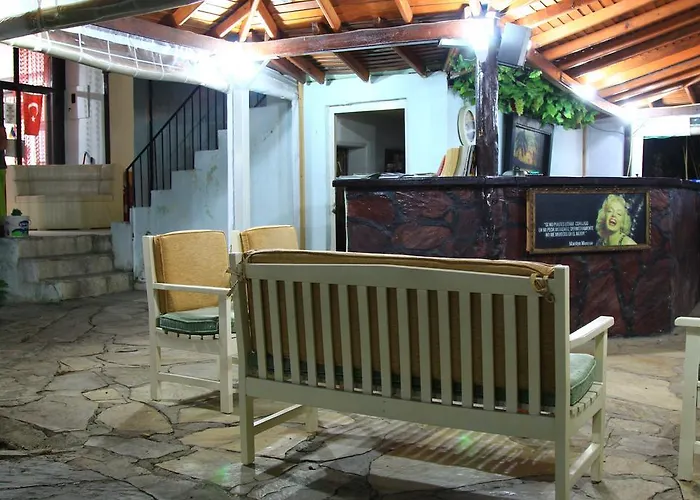 Sirin Frühstückspension 2*