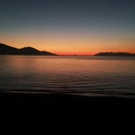 Bed and Breakfast Sirin 2*