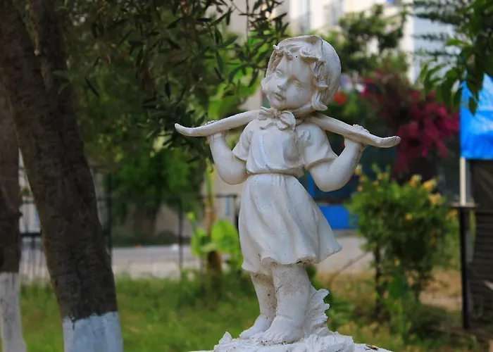 Sirin Bed & Breakfast 2*